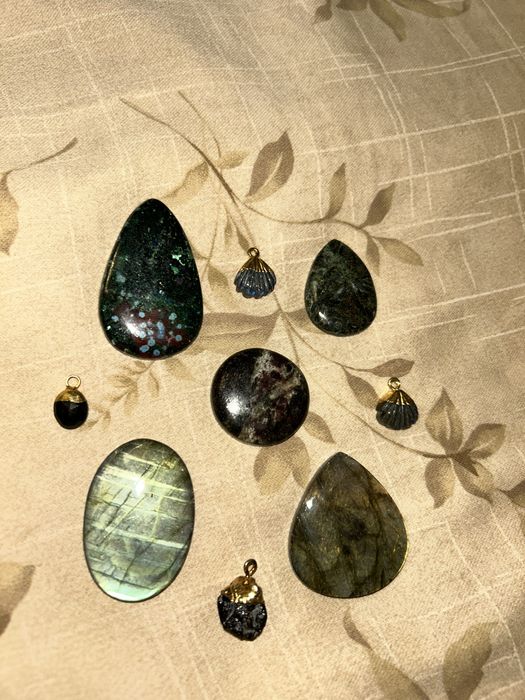 Камни Натуральные Лабрадориты