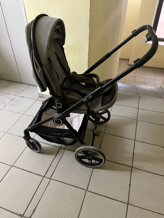 Продам детскую коляску