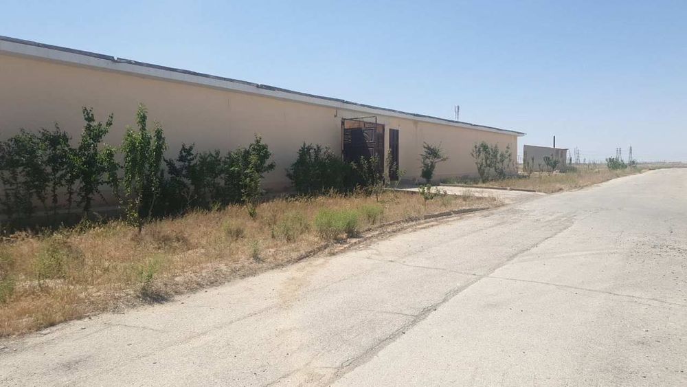 Зудлик билан Навоийда Нотурар жой Сотилади, 2.20 Гектар