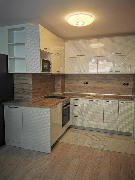 Дава се под наем Двустаен апартамент в Пловдив, Кючук Париж - 70 кв.м за 433.5 € - Снимка #12