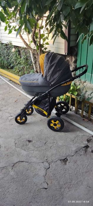 Продам коляску переноску