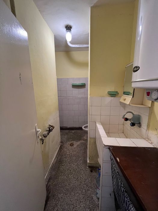 Продава се Двустаен апартамент в Търговище, Запад 1 - 74 кв.м за 1034 €/кв.м - Снимка #7