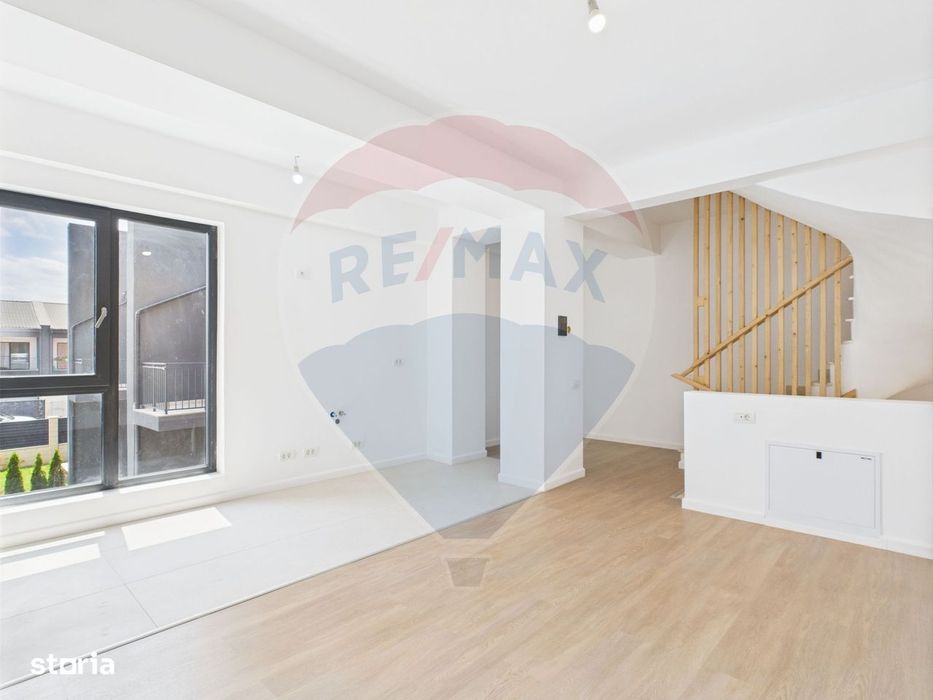 De vanzare| Apartament 4 camere nemobilat si o terasa| Nobil Residence