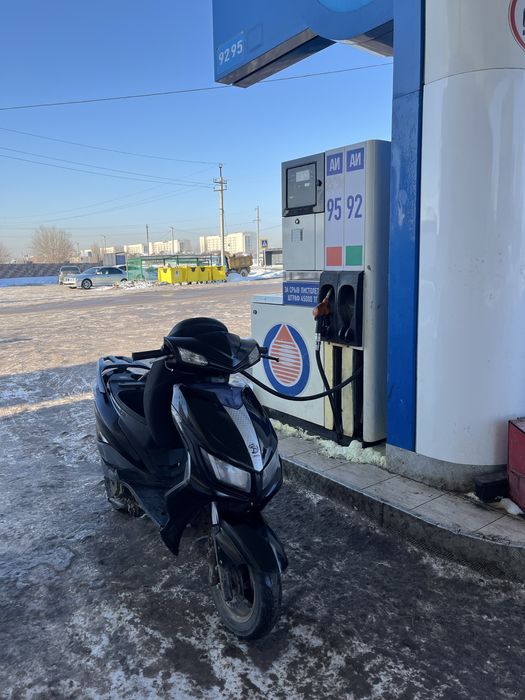 Продам мопед м8 на учете