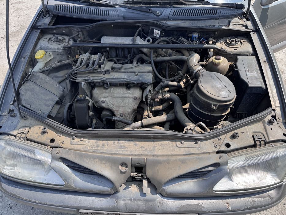 Renault Megane 1.6i 90hp 1997г На Части