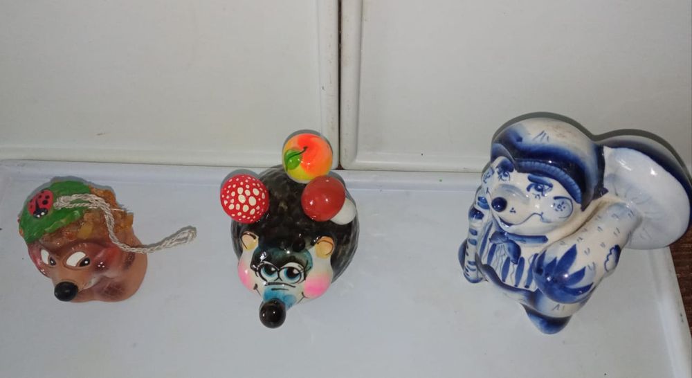 Ёжики- Статуэтки, Свистульки, Колокольчик