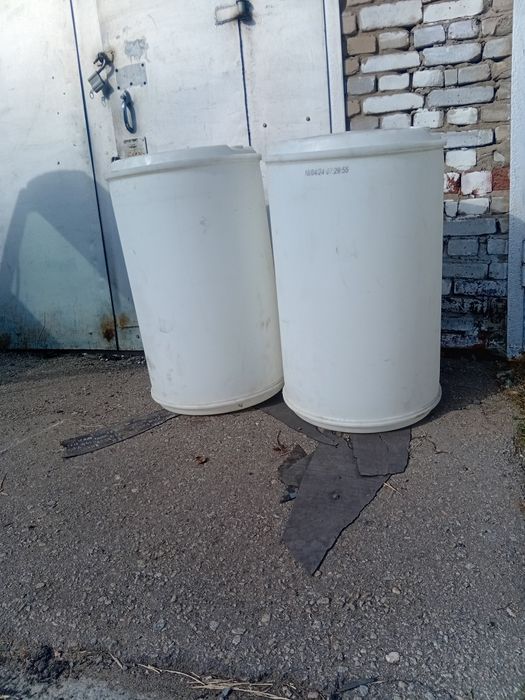 Бочка пластиковая 227л