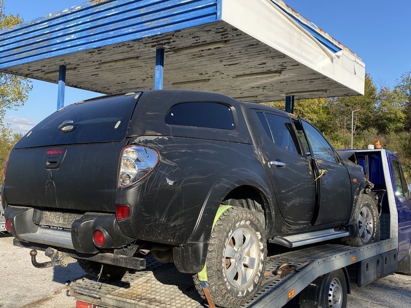 Мицубиши Л200 2.5 Дизел 136 к.с. Автомат, 2006, на части