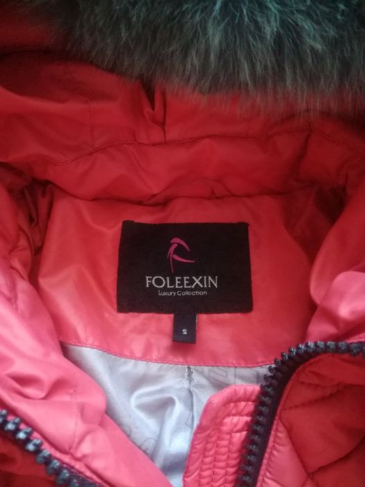 Продам куртки женские