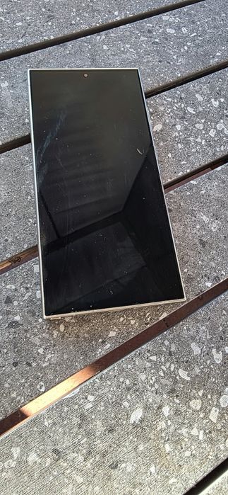Samsung s24 ultra schimb cu iphone 16 promax