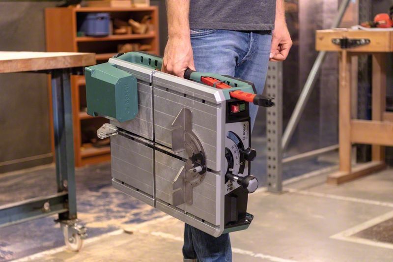 Торцовочная пила Bosch Advanced Table Cut52