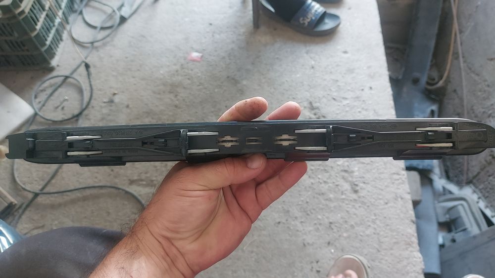 Мерседес 211 3 ий стоп