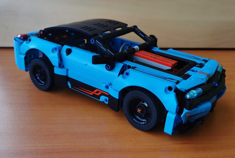 Lego Technic 42098 - Автовоз