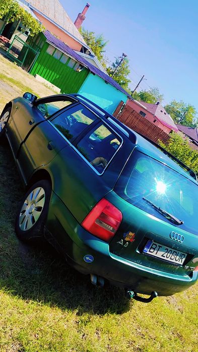 Vând Audi A4 b5 an 2002