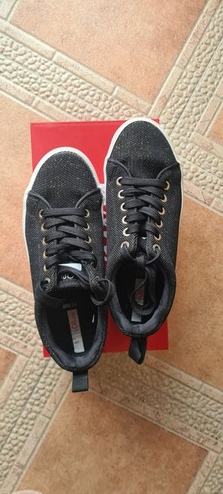 кецки за момиче Big Star,New Balance 38, Oliver 36,Puma 37