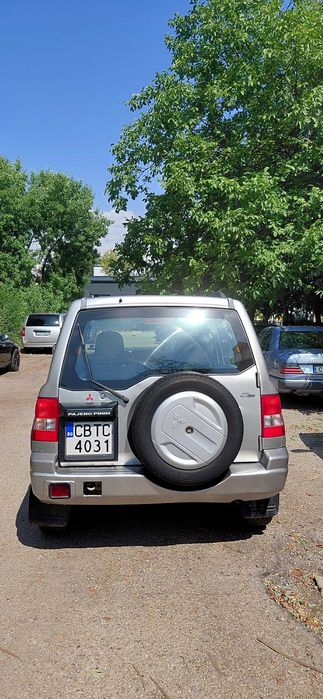 Продавам джип Mitsubishi Pajero Pinin