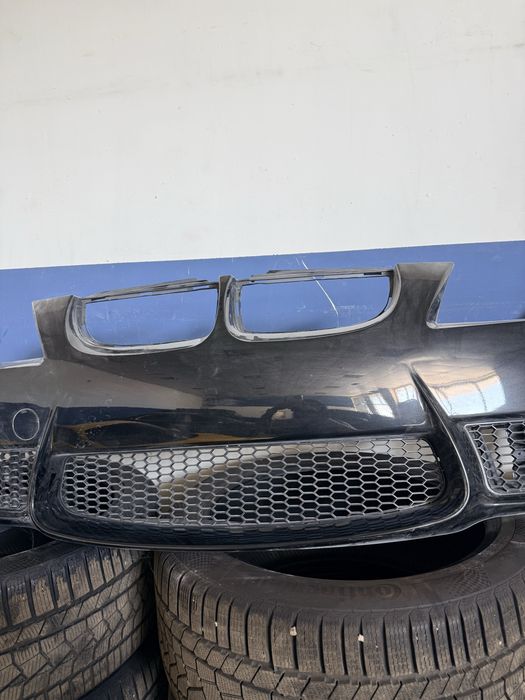 ЧИСТО НОВА броня за BMW E90