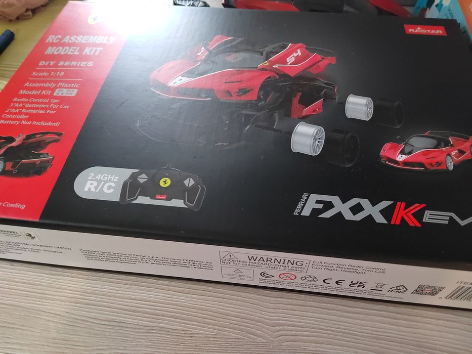 Кола Rastar FERRARI с радио управление