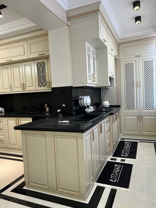 Квартира продается 3/5/6 /// 175м2 новостройка Ор-р посольство  России