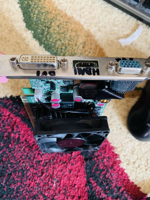 Nvidia Geforce GT210 (1GB)