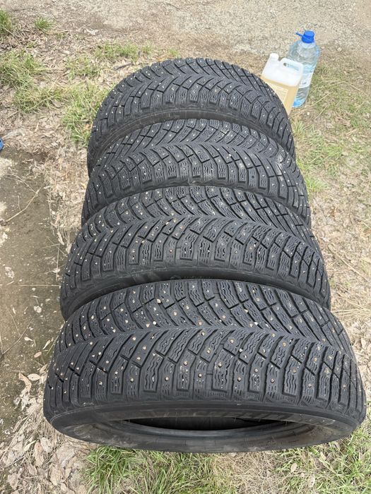 Продам шины Мишлен в хорошем состоянии