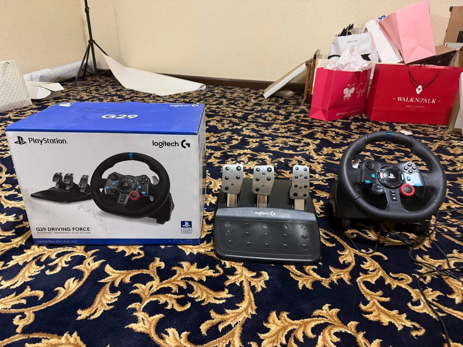 Logitech G29 Driving Force rul komplekti