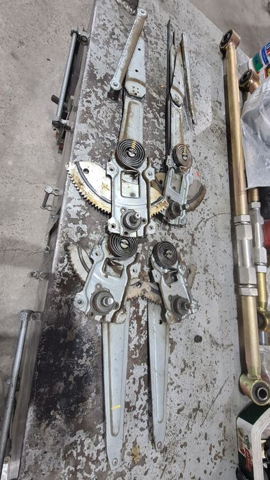 Механизм стеклоподъёмники   Toyota land cruiser 80-105