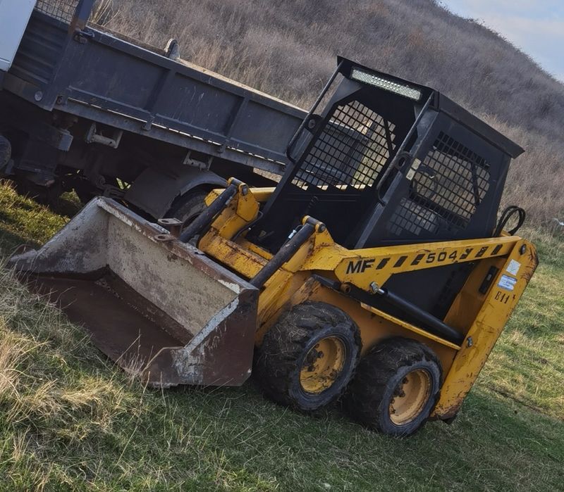 Vand miniincarcator Massey Ferguson504 1.2t