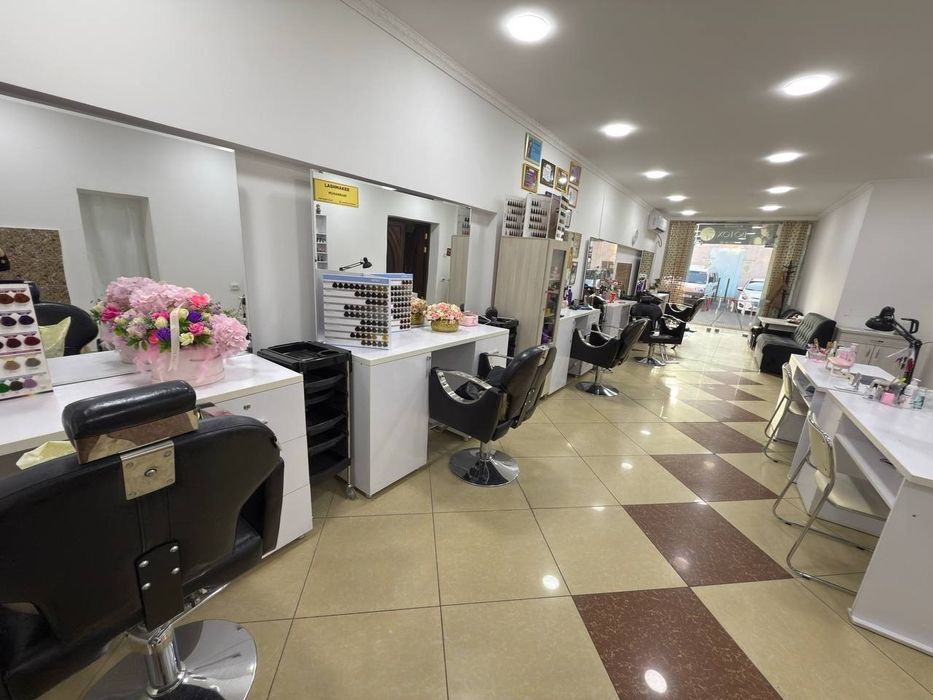 Salon uchun mebel ( trimol ) sotiladi