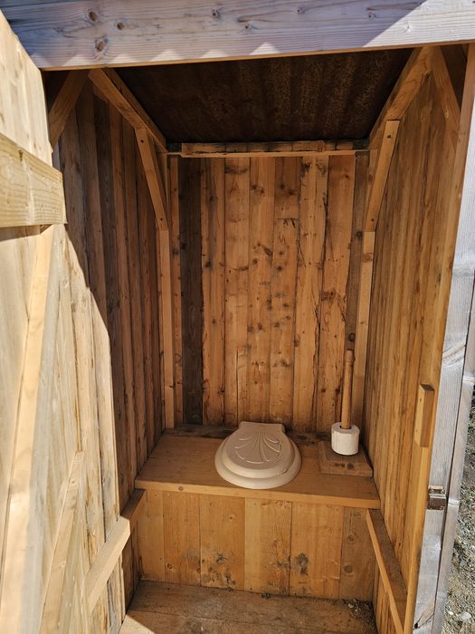 WC curte sau santier