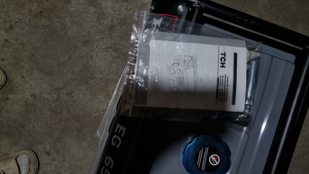 бензиновый генератор новый на 6500kw