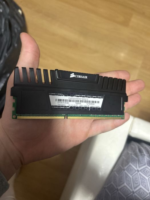 Kit Pc gx630 i7 generatia a 4 a 16 gb ram ddr3 placa de baza gygabite