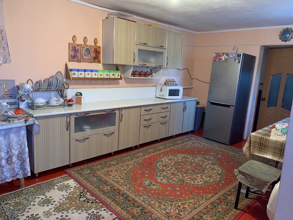 Продается дом и времянка на одном участке