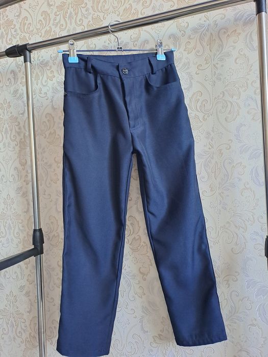 Школьные брюки на 1-2 класс