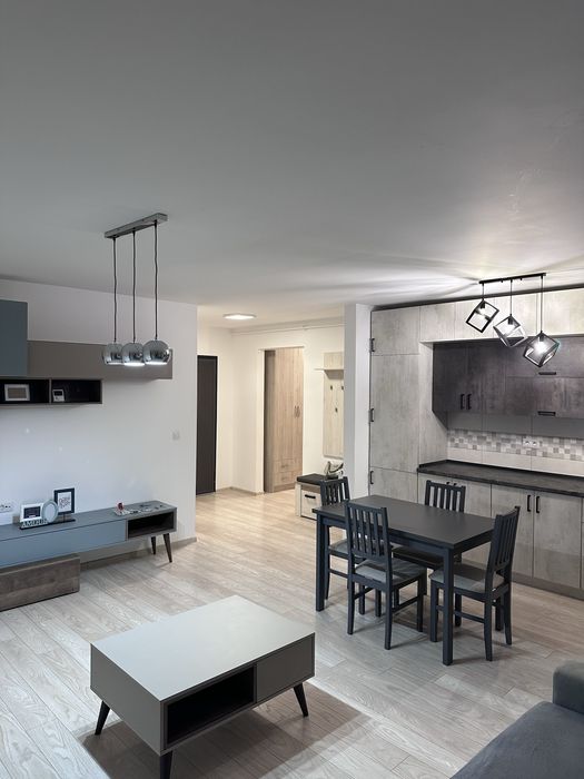 De inchiriat apartament 2 camere Maurer