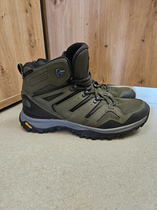 Обувки The North Face