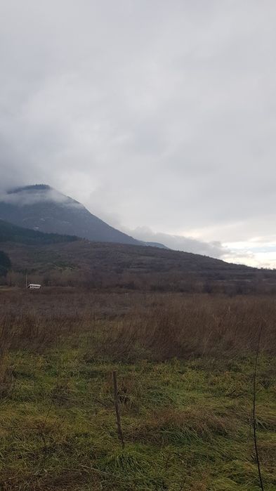 Продава парцел в гр.Дупница под Бистрица