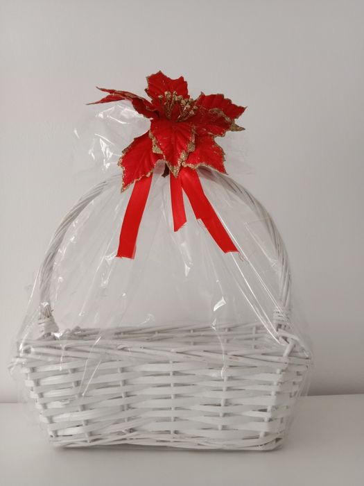 Продам корзинку подарочную за 2500