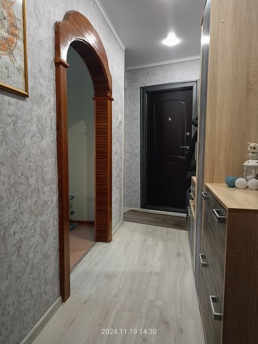 Продам 3- ëх комнатную квартиру