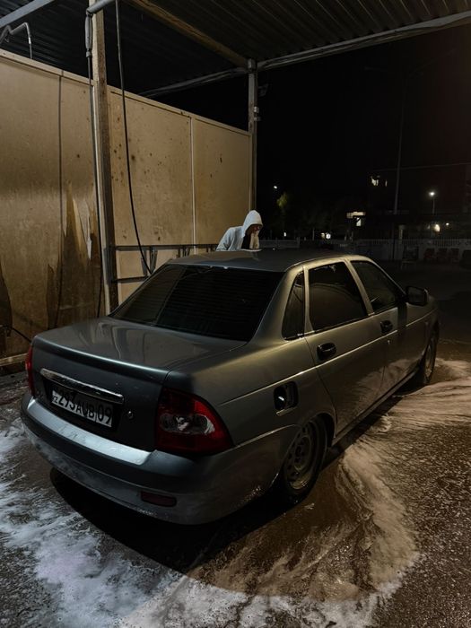 Продам приору 1 срочно