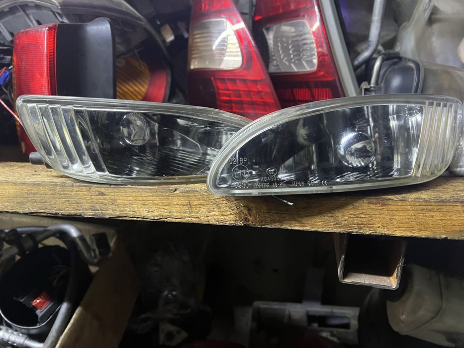 Противотуманнки лексус РХ 330 350