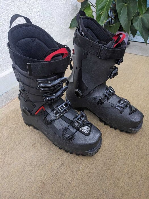 Clapari tura Dynafit Beast 26,5 + Ghete rezerva