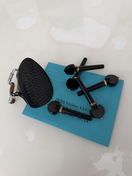 Vioara zeta - accesorii originale