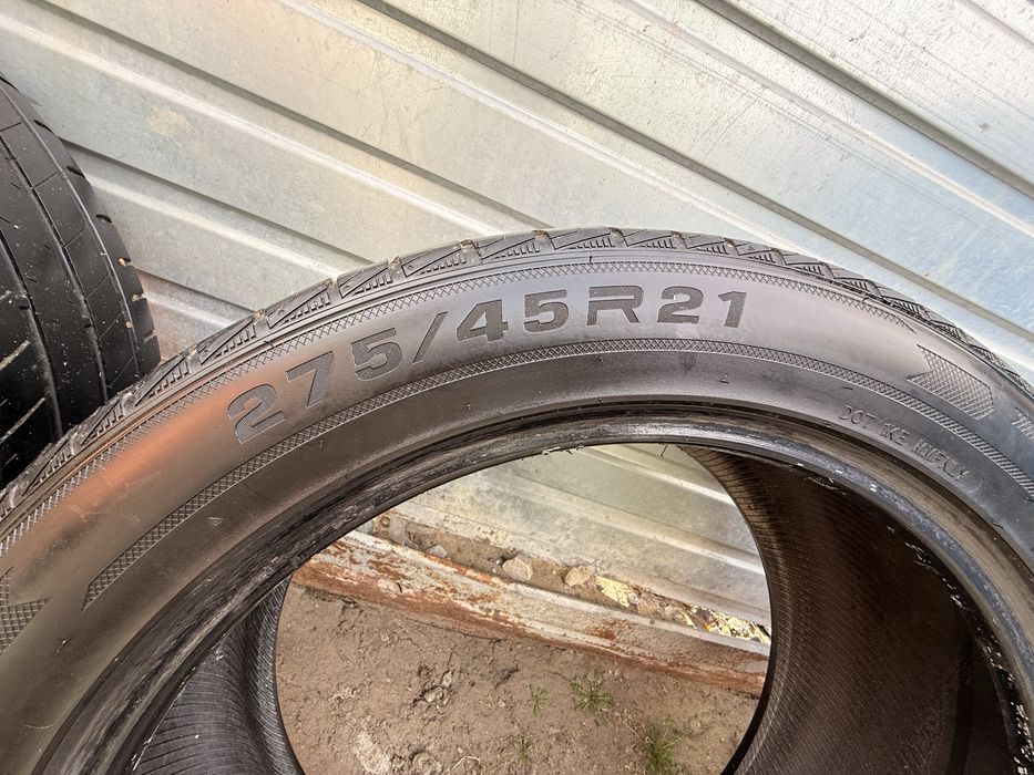 В продаже Шины 275/45/21