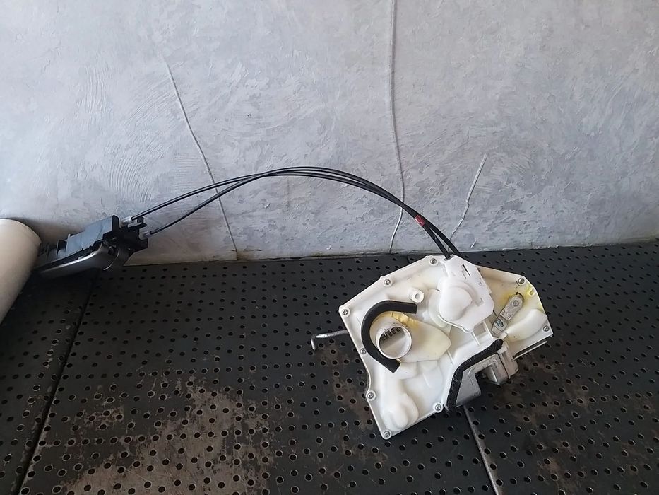 Broasca maner interior stanga fata suzuki swift