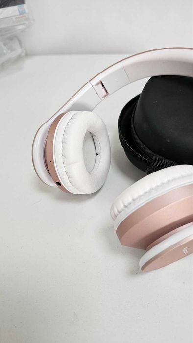 Безжични слушалки PowerLocus