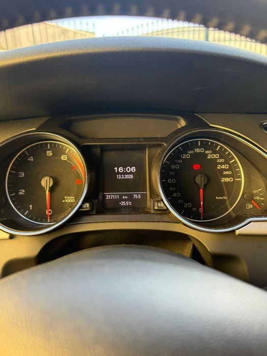 Audi a5 2012 2.0TFSI 211 CP Quattro Automat