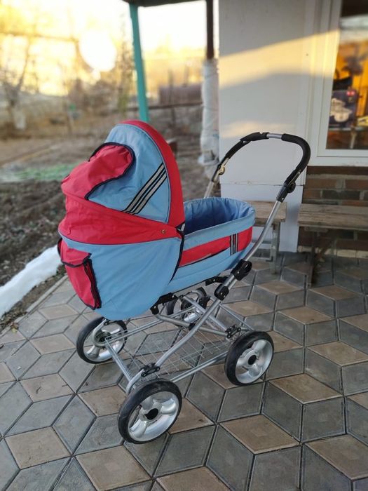 Продам  детскую коляску