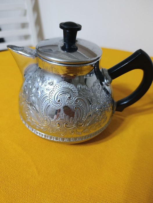 Продается чайный набор 50 лет СССР