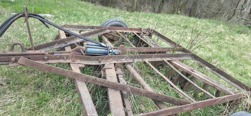 Disc și grebla tractor